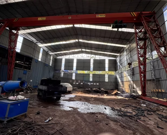 乐山地区处理工地剩余10吨龙门吊