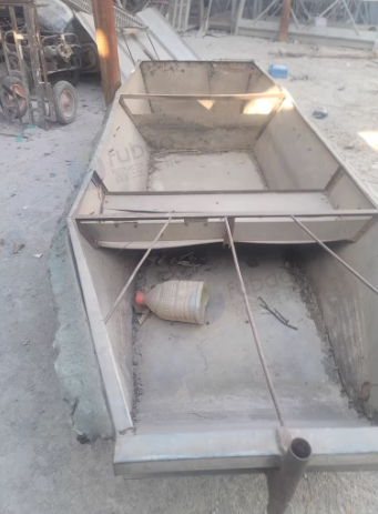 聊城地区处理腻子膏罐 铝船 空压机 不锈钢方箱 钻床