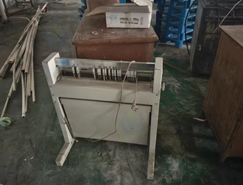 石家庄地区处理骑马订，折页机，膜切机，过胶机，划线机，印刷设备