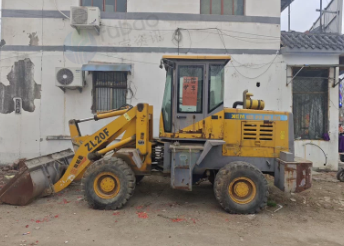 济宁地区处理信邦ZL20F小铲车