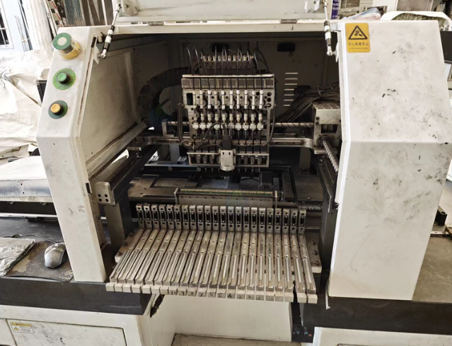 台州地区处理荣德产10头贴片机