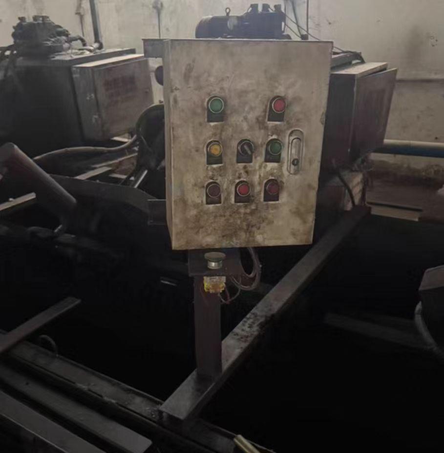 洛阳地区工厂处理冲床、喷砂机、剪钢筋机、气泵等弹簧板设备