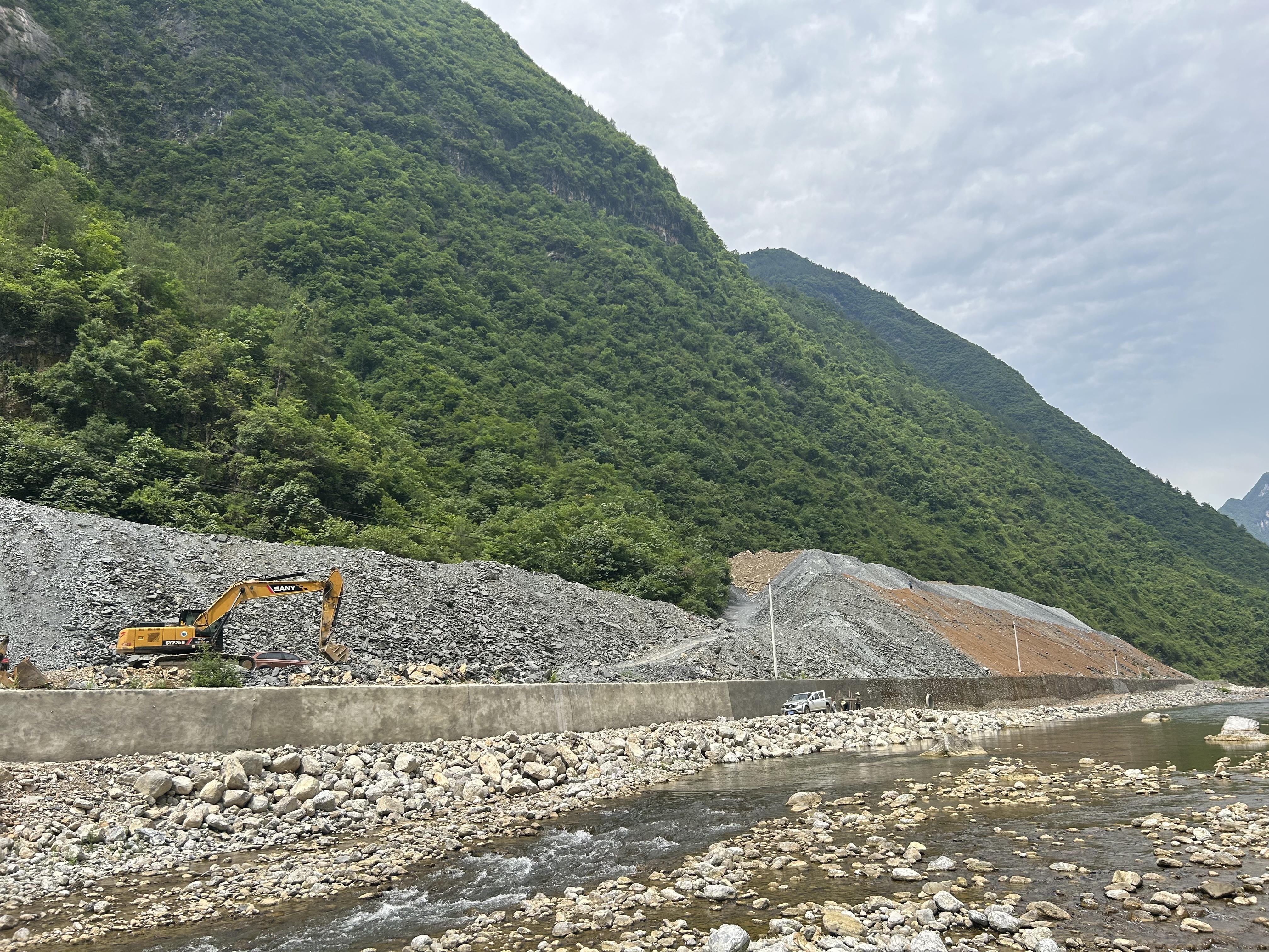 3月4日重庆巫溪高速建设工程剩余砂石料一批转让公告