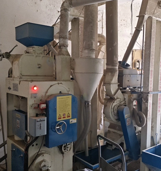 徐州地区工厂处理6LN-15/15SFP湖北佳粮碾米机一套