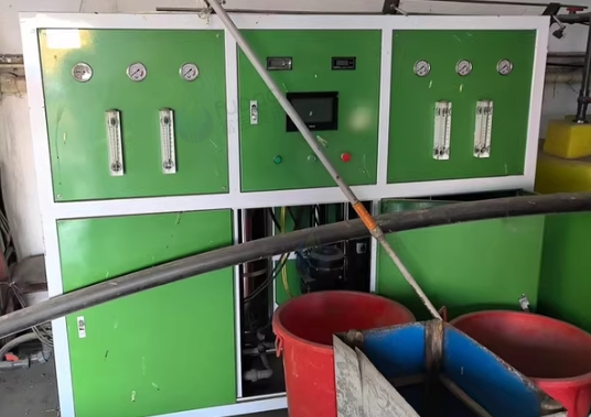 晋中地区处理自用车用尿素生产设备一套