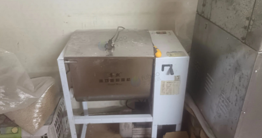 宁波地区处理和面机、擀面机、两锅炸炉、个铁板出