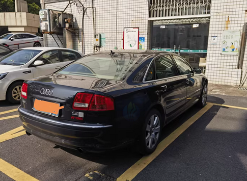 龙岩市地区处理2007年奥迪A8L