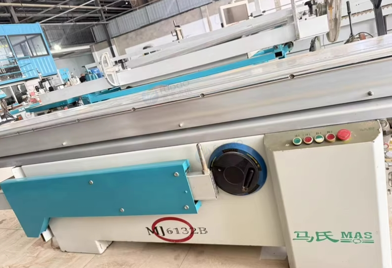 成都市地区处理马氏推台锯，90度裁板锯