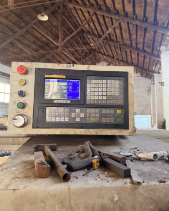 潍坊市地区工厂处理马扎克530数控车床 大连CDE6150A数控车床