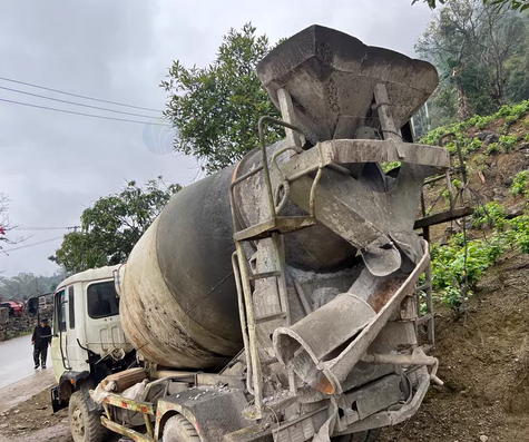 百色地区处理6方搅拌车