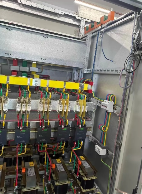 东莞市地区处理高低压电柜一批