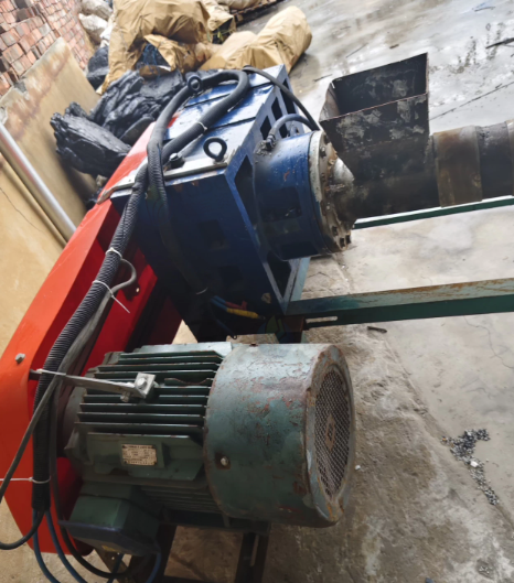 镇江地区工厂处理150pp塑料造粒机