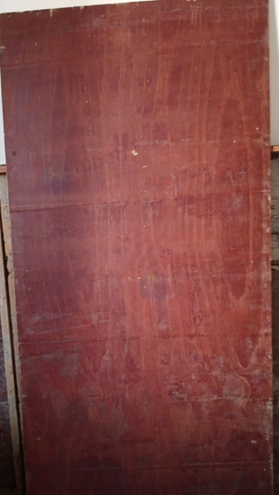 百色地区处理1批模板、顶木、吊机、斗车