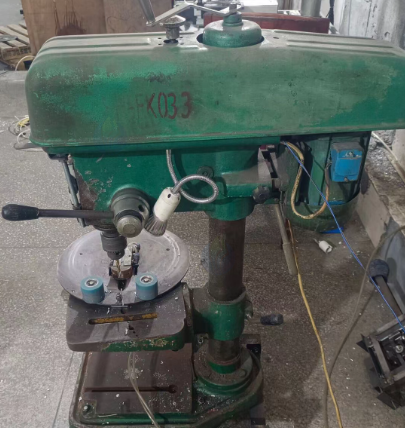 中山市地区处理电焊机、滚圆机、攻牙机、大型钻孔机、气推弯管盘、数控多头攻牙、台式钻床