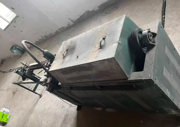 无锡市地区工厂处理线材自动调直下料机1台、卧式拉丝机一套