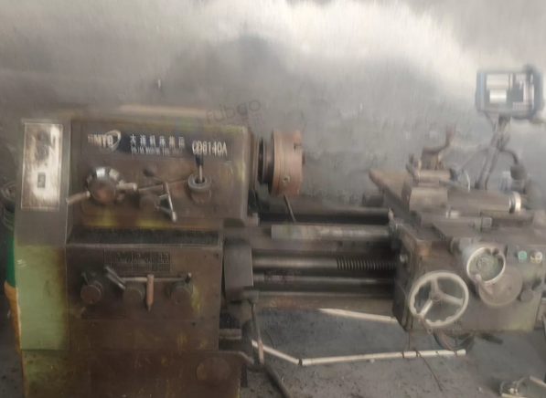 苏州市地区工厂处理普通车床2台、铣床1台