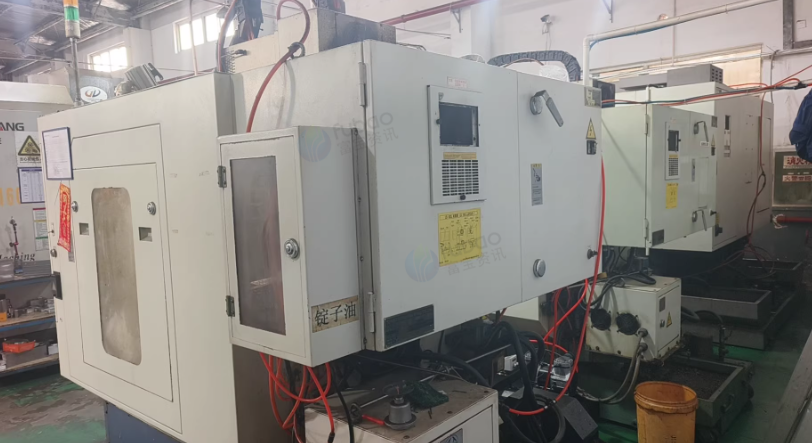 苏州市地区工厂处理东台精机540钻攻机2台