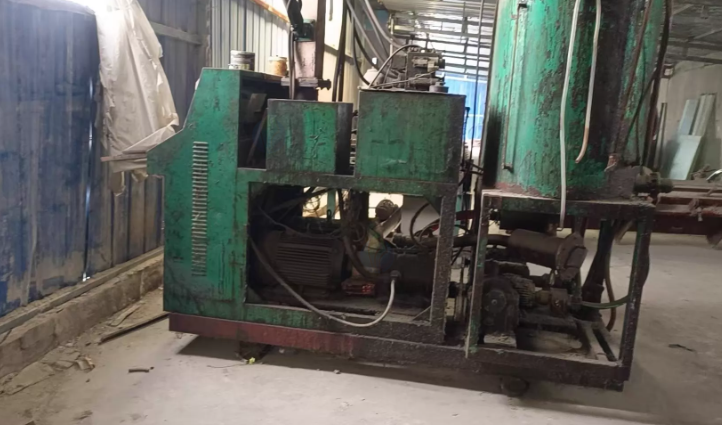 盐城市地区工厂处理生产冷库板设备一套