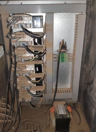 临沂市地区处理2325金卡大台面雕刻机