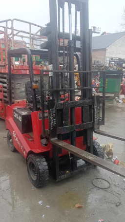 淄博地区处理1吨电动叉车