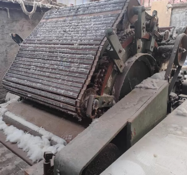 长治市地区处理弹花机、86f梳棉机、揉磨机、直线引被子机