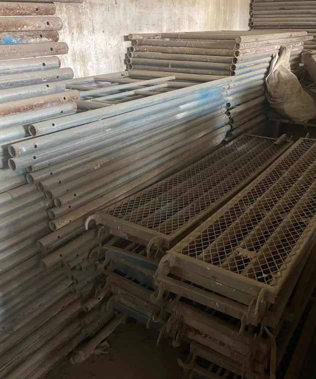 济南市地区处理60副脚手架