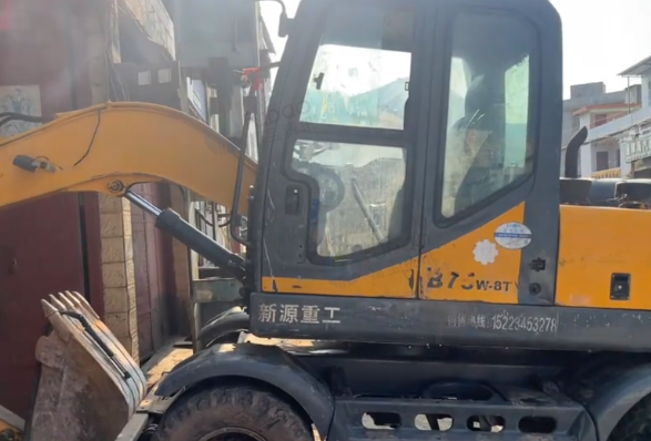 文山地区处理轮式挖掘机