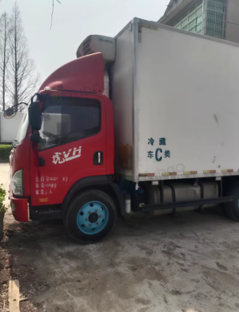 临沂市地区处理21年4.2米冷藏车