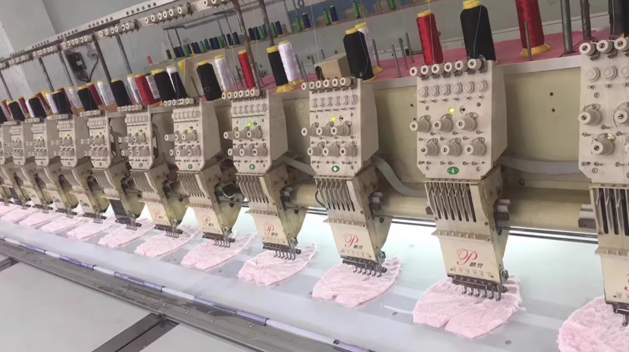 南京地区工厂处理原厂经纬品牌绣花机2台