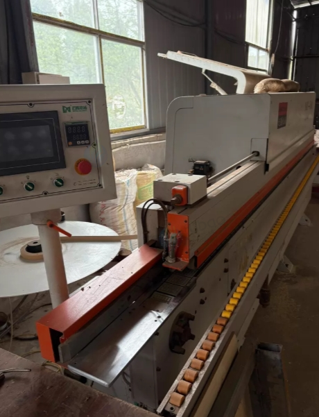 南充市地区处理全屋家具定制机器、数控雕刻机、全自动封边机、精密裁板锯、木工三排钻、数控开料机