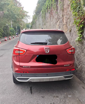 厦门市地区处理17款宝骏510红色手动挡6速
