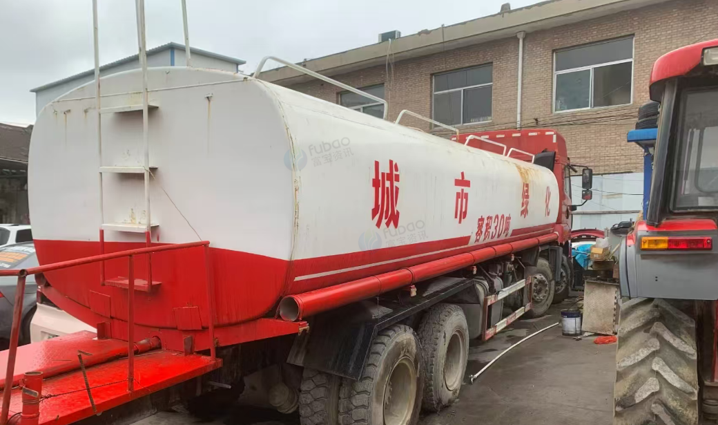 忻州市地区处理解放洒水车