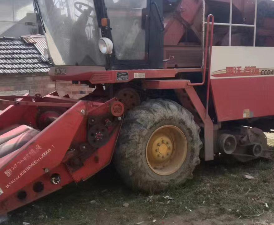 蚌埠市地区处理小麦机、玉米机、拖拉机