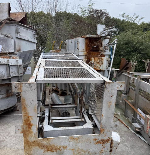 无锡市地区工厂处理旧熔接炉2台