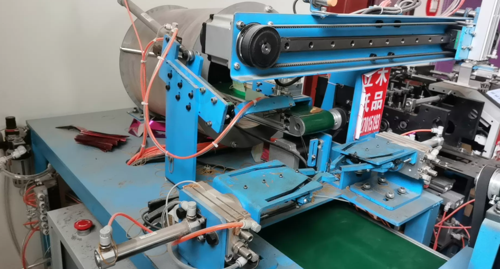 聊城市地区处理全自动元宝机 半成品及鼓宝两用机 鼓包成品机等