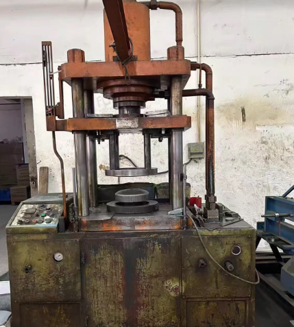 深圳市地区工厂处理液压机、不锈钢焊条等设备