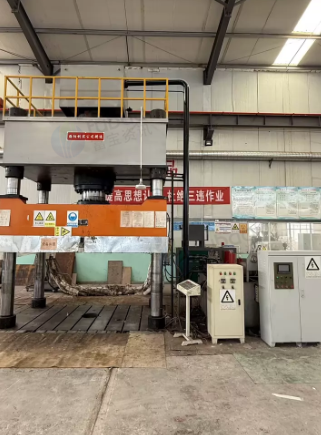 济南市地区处理Y32型3150千牛四柱式液压机 Y32型6300千牛四柱式液压机