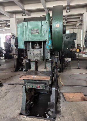 厦门市地区处理自用设备一批