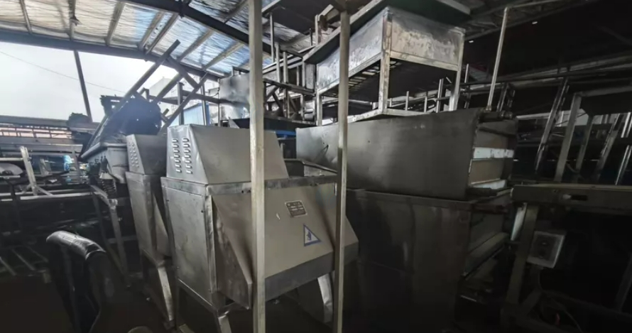 南通市地区处理食品加工设备一批、螺旋漂烫机、常温水预冷机、冰水冷却机等