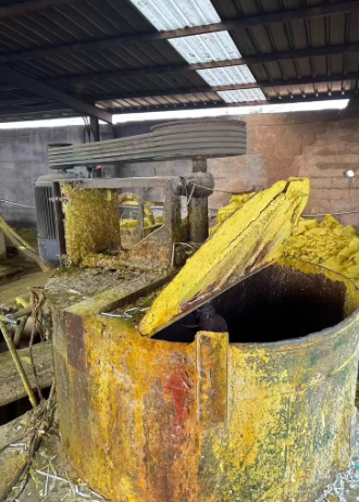 济宁市地区工厂处理1760型火烧心造纸机