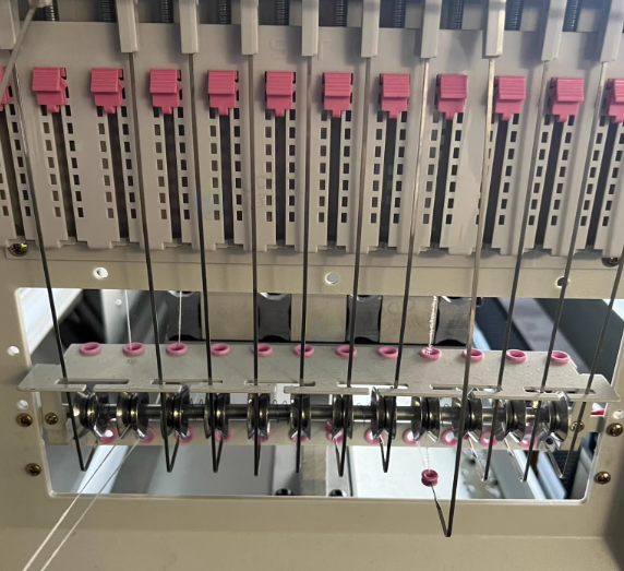 南通市地区工厂处理14针慈星GE2-52S电脑针织横机2台