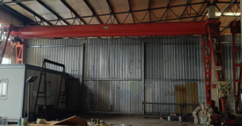 潍坊市地区公司处理2台航车