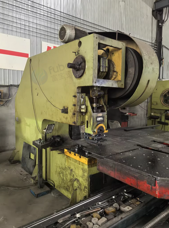 衡水市地区处理扬力63吨深喉1250mm冲床压力机