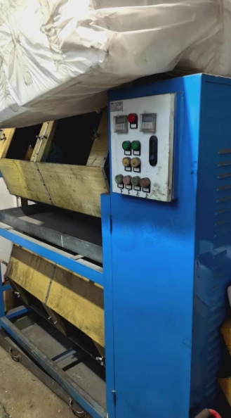 安顺市地区转行处理干式滚筒抛光机