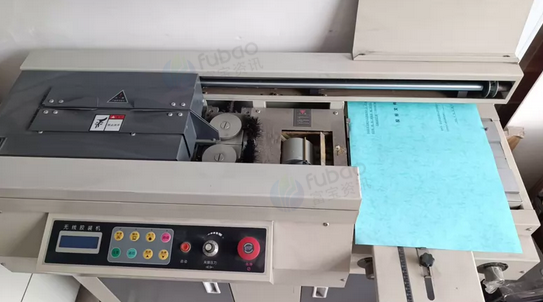 北京地区处理全自动胶装机和裁纸机