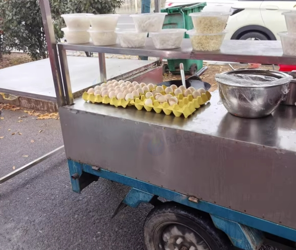 邵阳市地区处理小吃车带不锈钢操做台