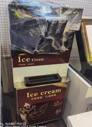 北京地区处理商用冰淇淋机、冷藏展示柜、厚切炒酸奶展示柜