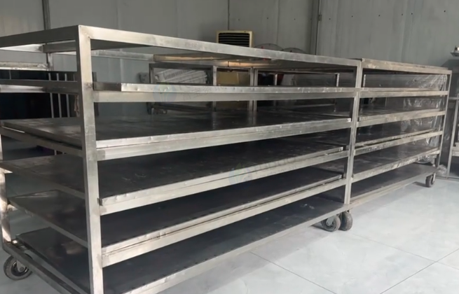 恩施地区工厂处理食品厂设备一批