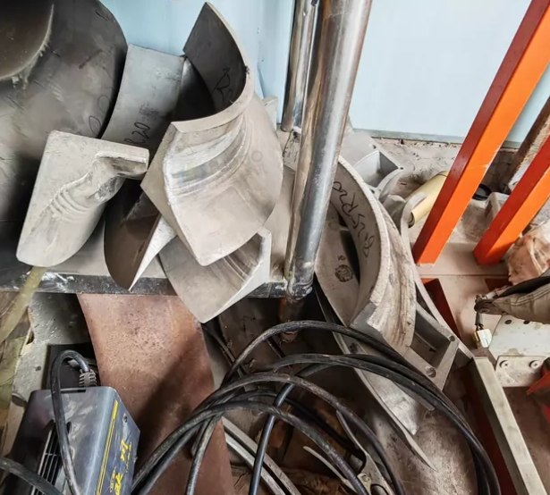 宜宾市地区处理1200型大车轮胎热补机