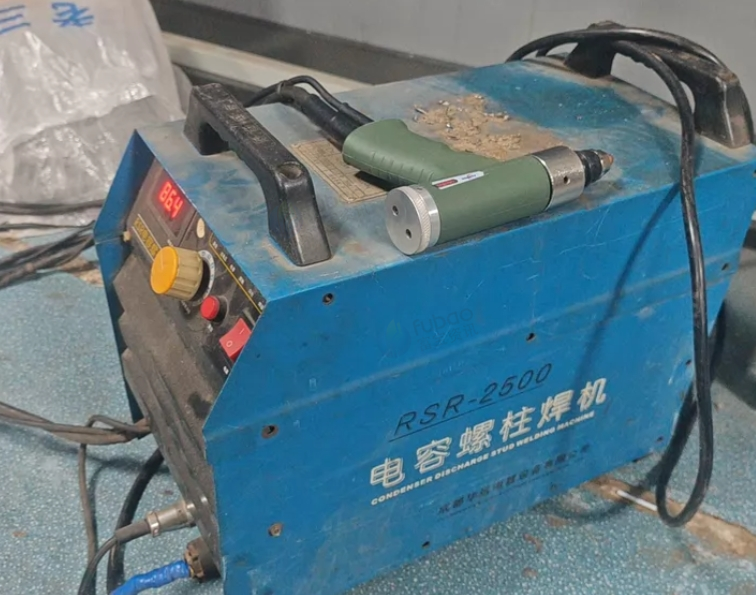 成都市地区处理闲置电容螺柱焊机